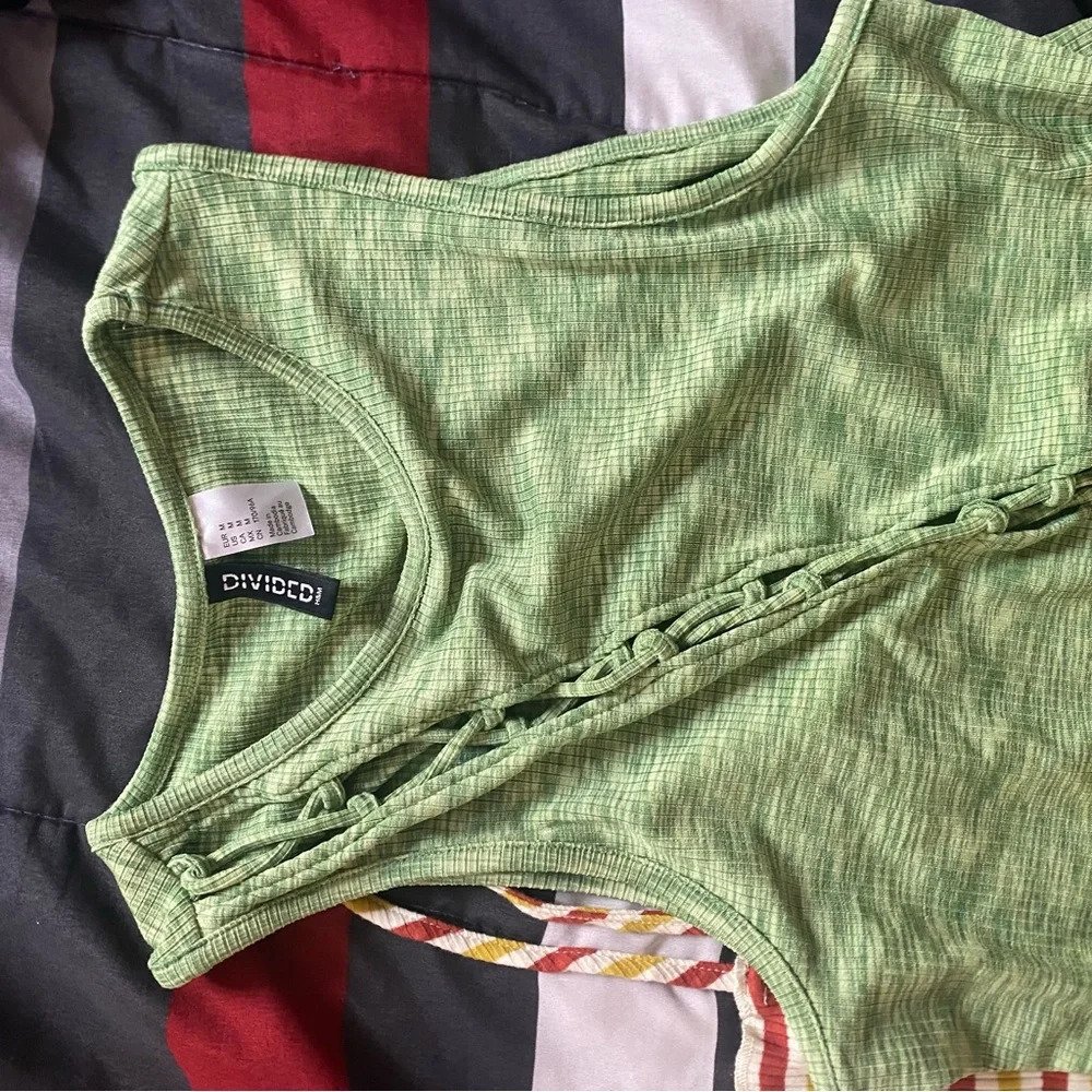 Crop Top Bundle - Picture 3 of 4